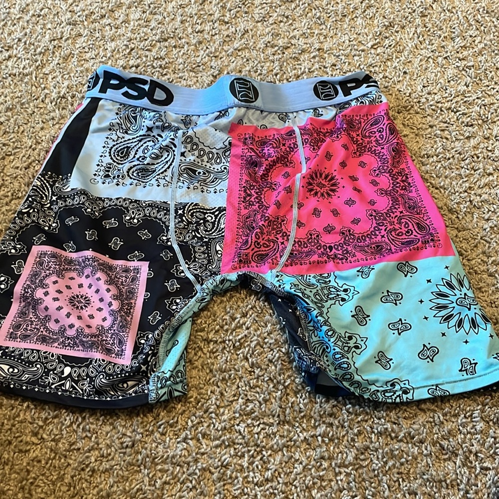 Boxers - Picture 2 of 3